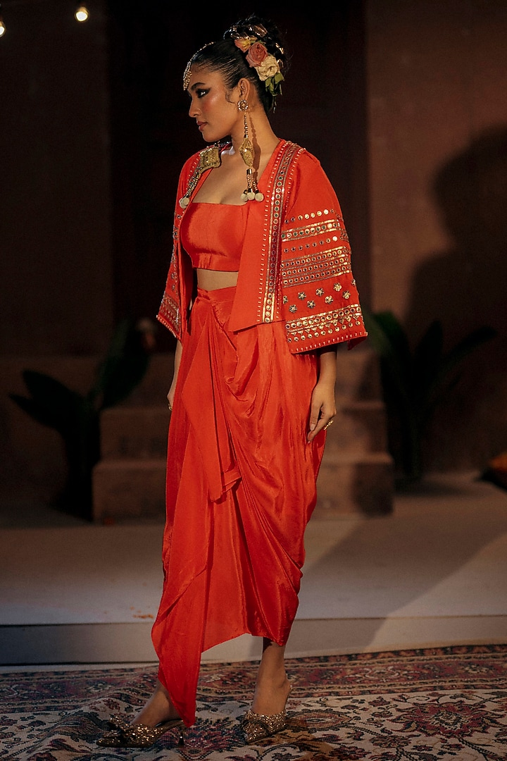 Red Vegan Crepe Silk Embroidered Cape Set by Prahnaaya at Pernia's Pop Up Shop