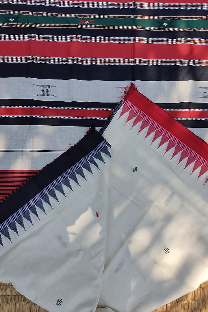 White & Red Handwoven Saree With Extra Weft Motif by Pramod Sur at Pernia's Pop Up Shop