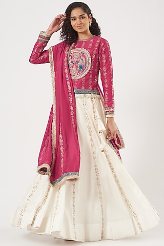 Pink & White Kalidar Lehenga Set by PRATIBHA SULTANIA
