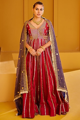 Maroon Chanderi Embellished Anarkali Set by PRATIBHA SULTANIA