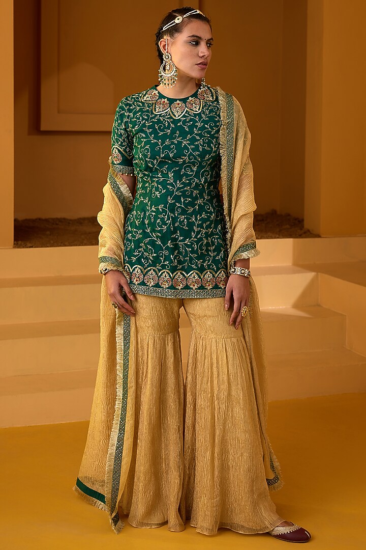 Gold Tissue Gharara Set by PRATIBHA SULTANIA at Pernia's Pop Up Shop