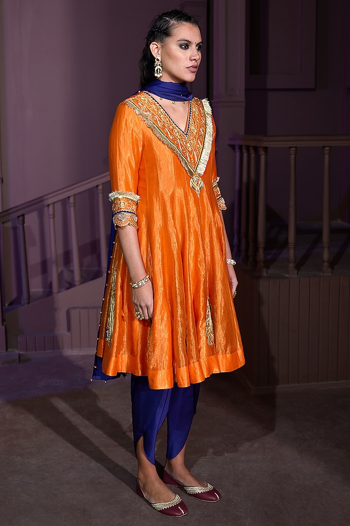Orange Chanderi Embellished Kurta Set by PRATIBHA SULTANIA at Pernia's Pop Up Shop