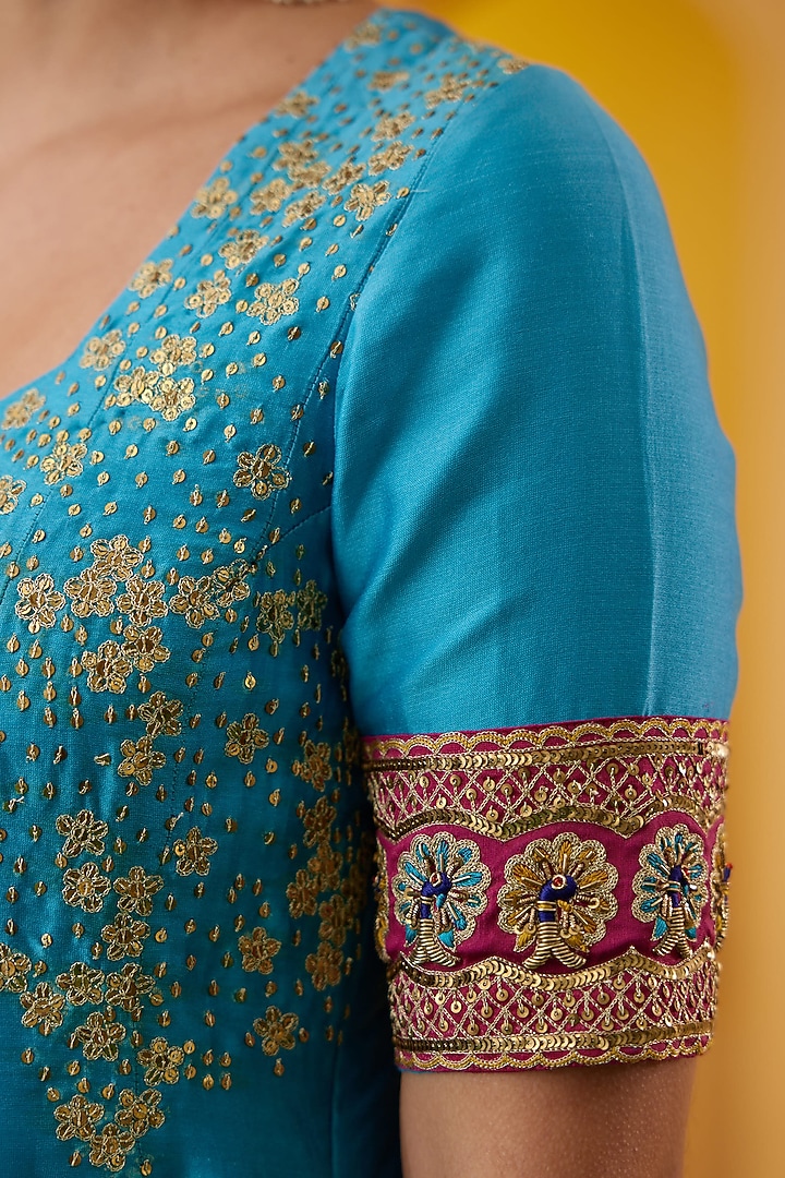 Firozi Chanderi Embellished Kurta Set by PRATIBHA SULTANIA at Pernia's Pop Up Shop