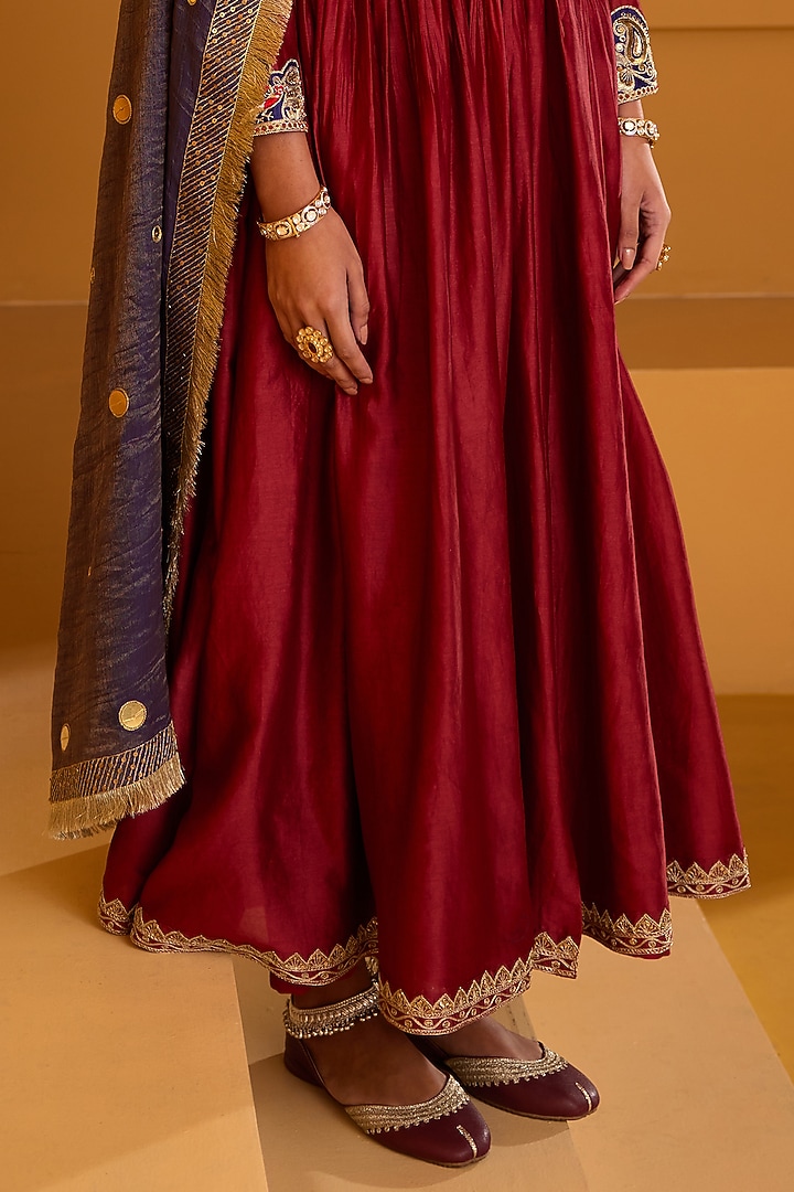 Maroon Chanderi Hand Embellished Wedding Anarkali Set by PRATIBHA SULTANIA at Pernia's Pop Up Shop