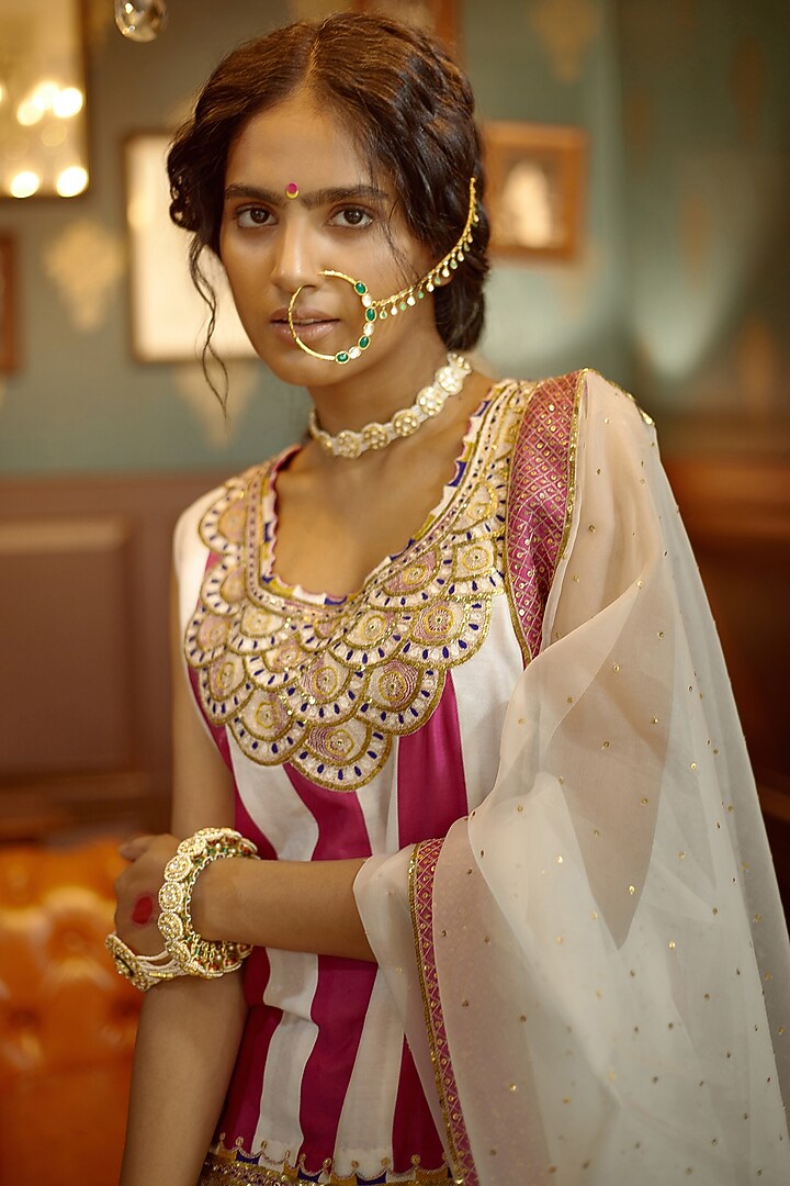 Off-White Chanderi Wedding Lehenga Set by PRATIBHA SULTANIA at Pernia's Pop Up Shop
