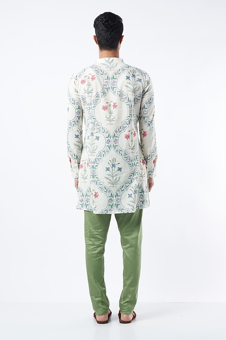 White & Green Printed Kurta Set by Pranay Baidya Men at Pernia's Pop Up Shop