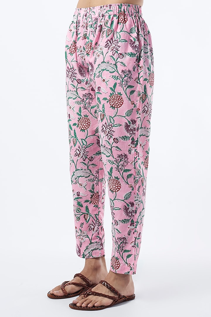 Pink Printed Kurta Set by Pranay Baidya Men at Pernia's Pop Up Shop