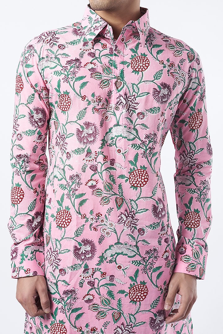 Pink Printed Kurta Set by Pranay Baidya Men at Pernia's Pop Up Shop