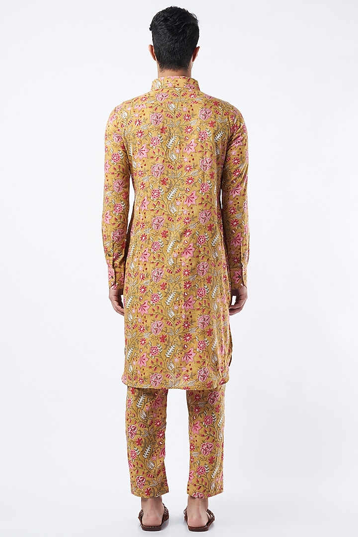 Mustard Yellow Printed Kurta Set by Pranay Baidya Men at Pernia's Pop Up Shop