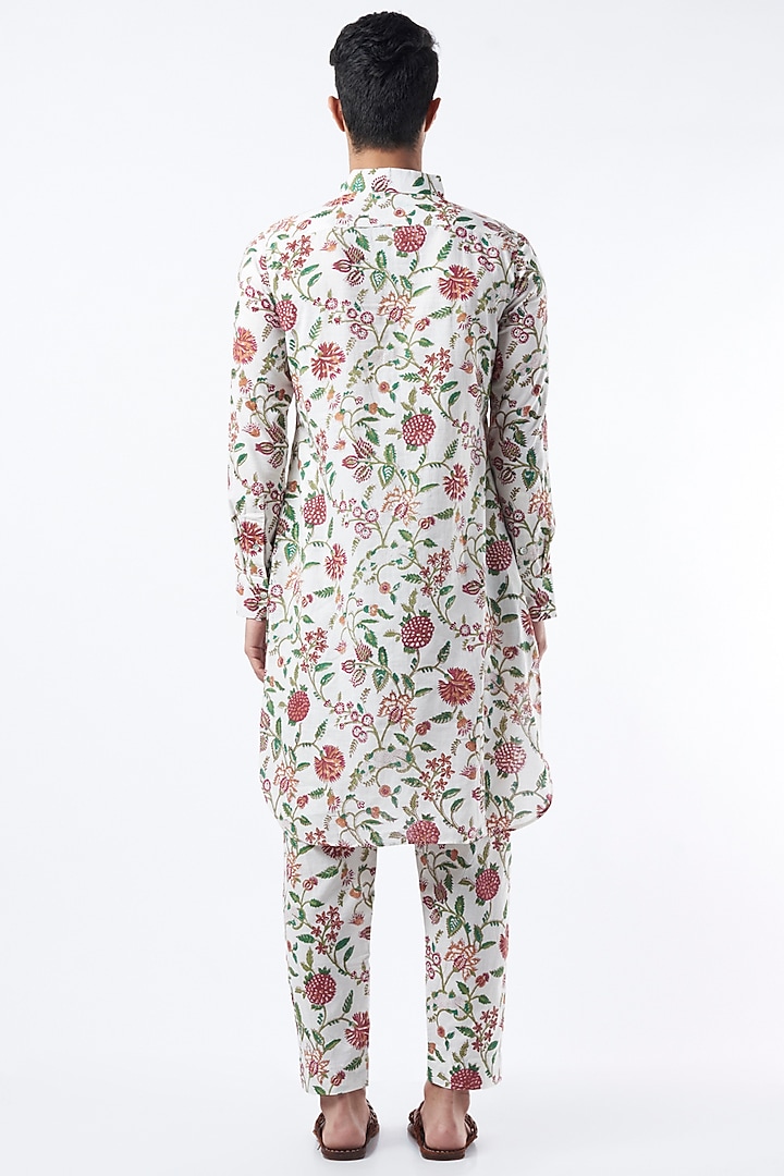 White Printed Kurta Set in Cotton by Pranay Baidya Men at Pernia's Pop Up Shop