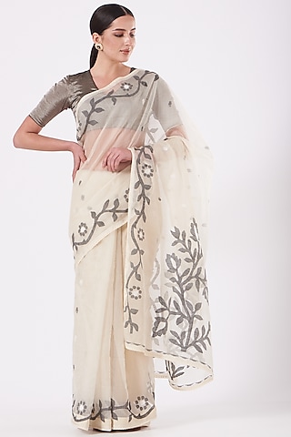 Ivory & Black Muslin Jamdani Saree by Pranay Baidya