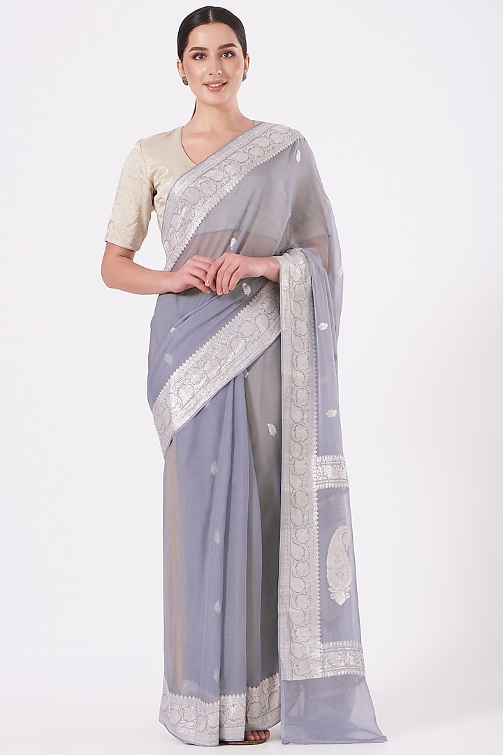 Grey Georgette Zari & Kadhwa Embroidered Party Wear Saree by Pranay Baidya at Pernia's Pop Up Shop