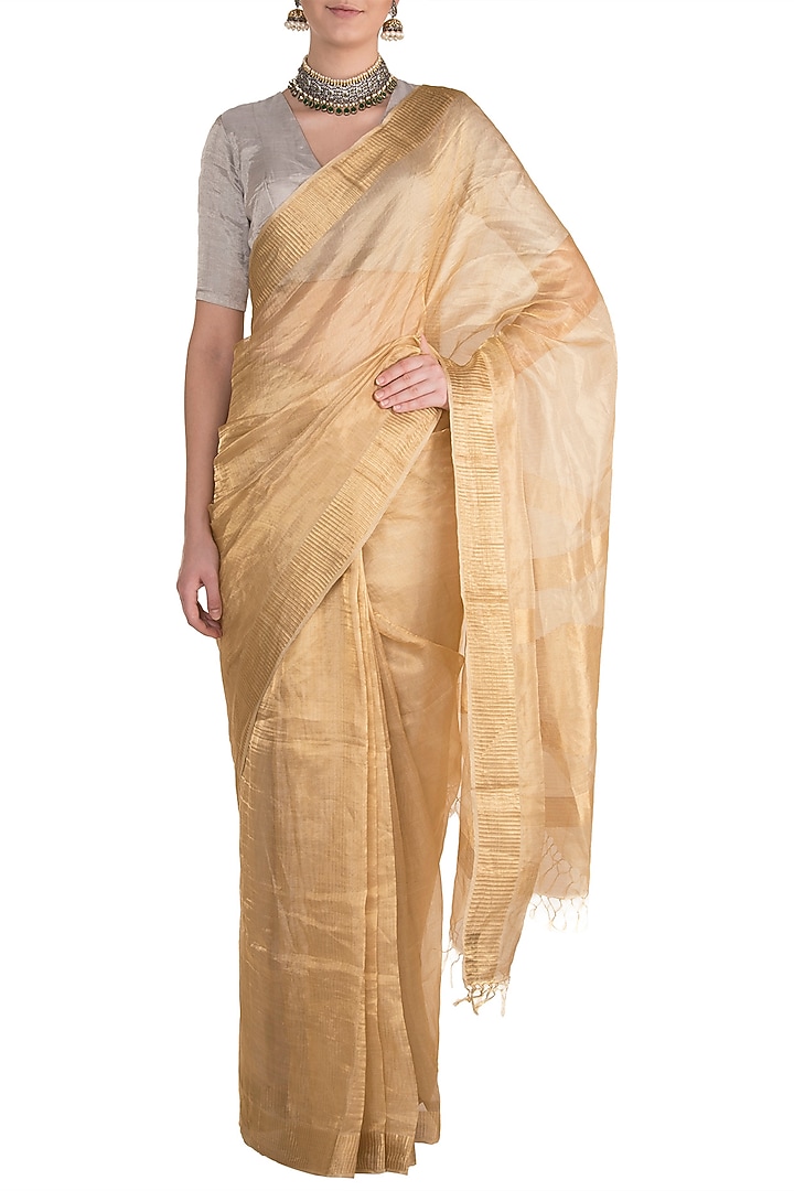 Golden Metallic Party Wear Saree by Pranay Baidya at Pernia's Pop Up Shop