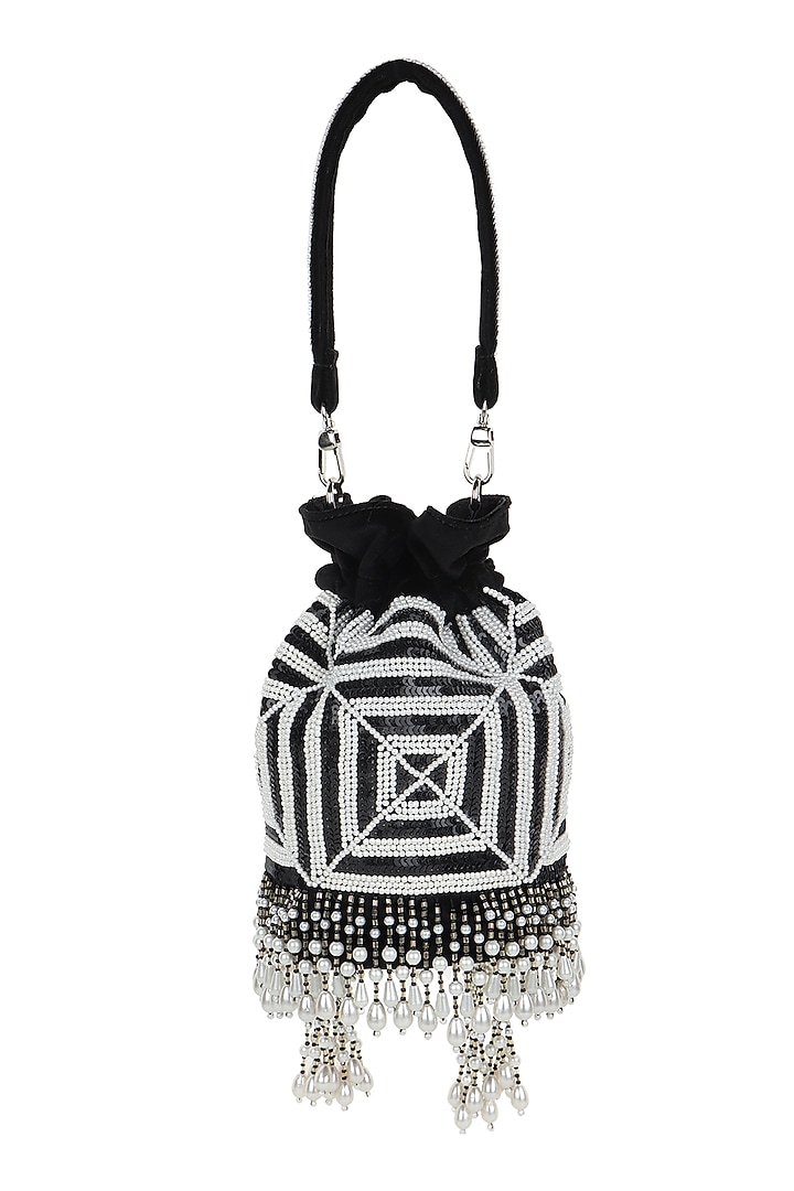 Black Embroidered Potli by Puro Cosa at Pernia's Pop Up Shop