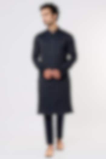 Cobalt Blue Embroidered Kurta Set by Prima Czar at Pernia's Pop Up Shop