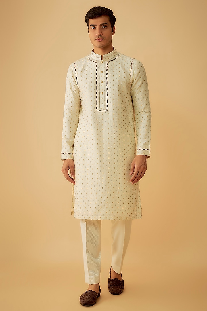 Ivory Silk Boota Embroidered Kurta Set by Prima Czar