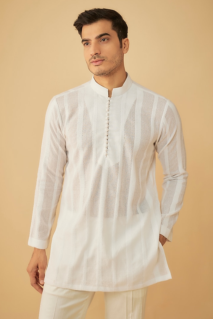 White Cotton Kurta Set by Prima Czar at Pernia's Pop Up Shop