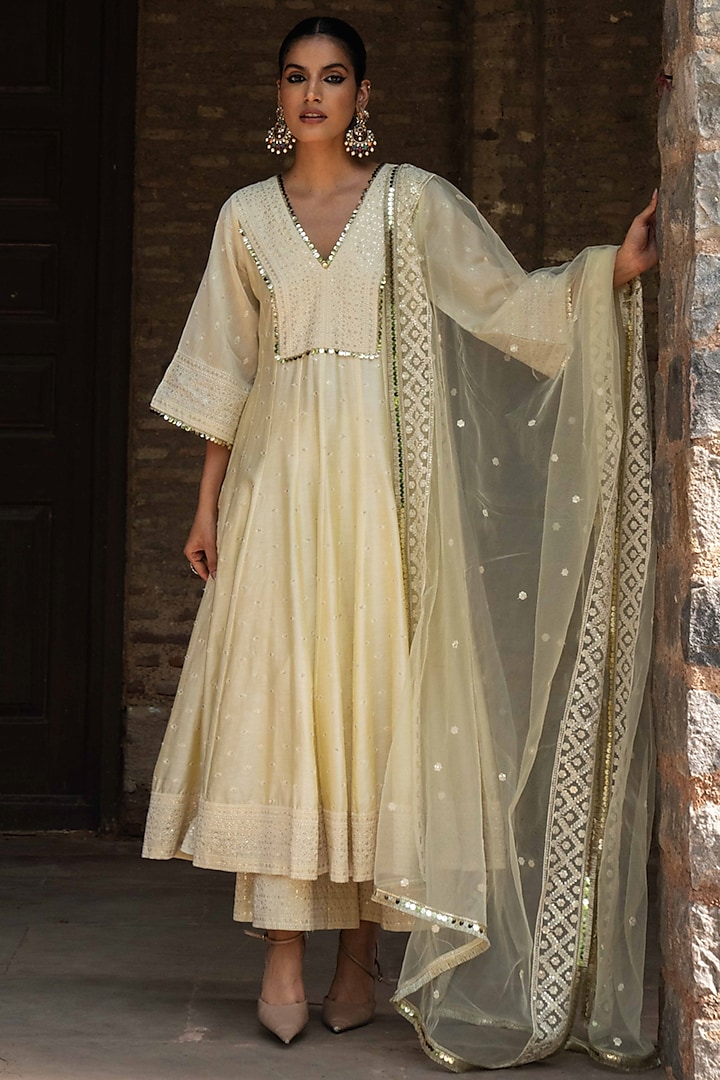 Lemon Yellow Chanderi Silk Threadwork Party Wear Anarkali Set by PREEVIN at Pernia's Pop Up Shop