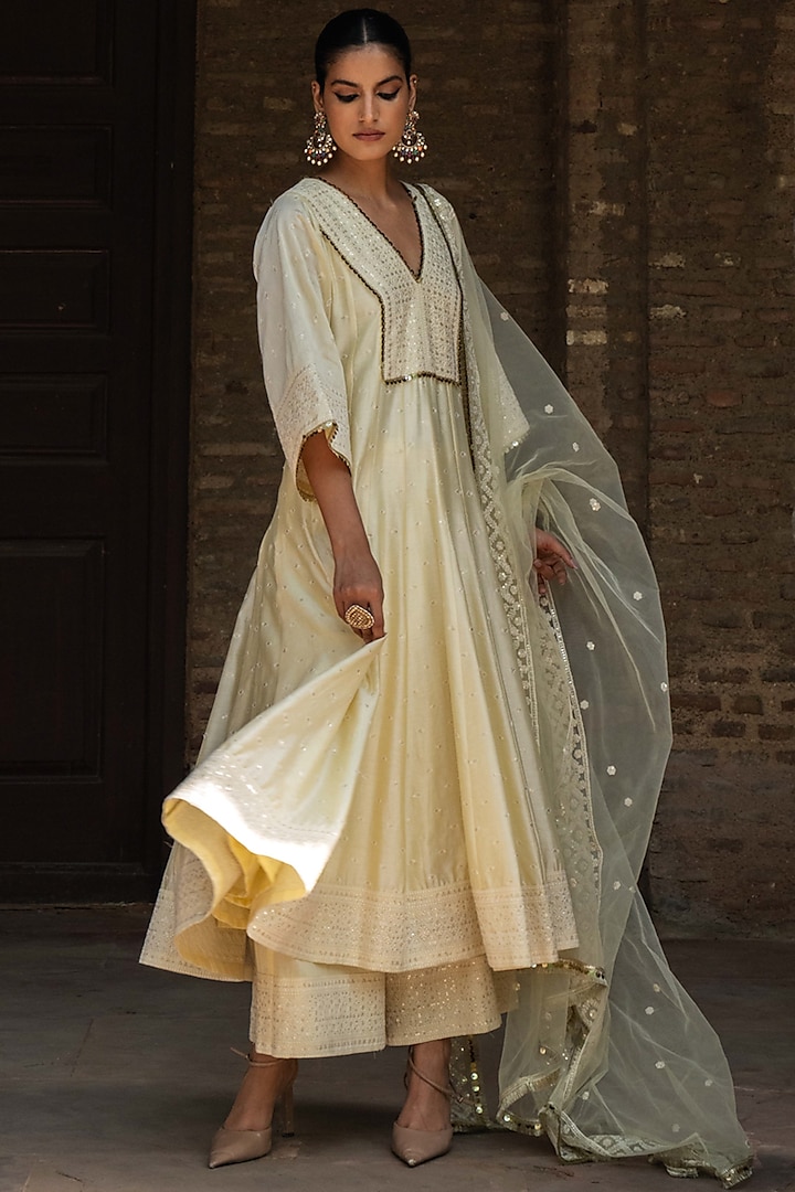 Lemon Yellow Chanderi Silk Threadwork Party Wear Anarkali Set by PREEVIN at Pernia's Pop Up Shop