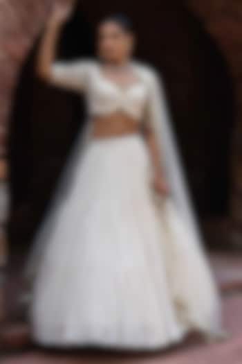 Off-White Chanderi Silk Embroidered Wedding Lehenga Set by PREEVIN at Pernia's Pop Up Shop