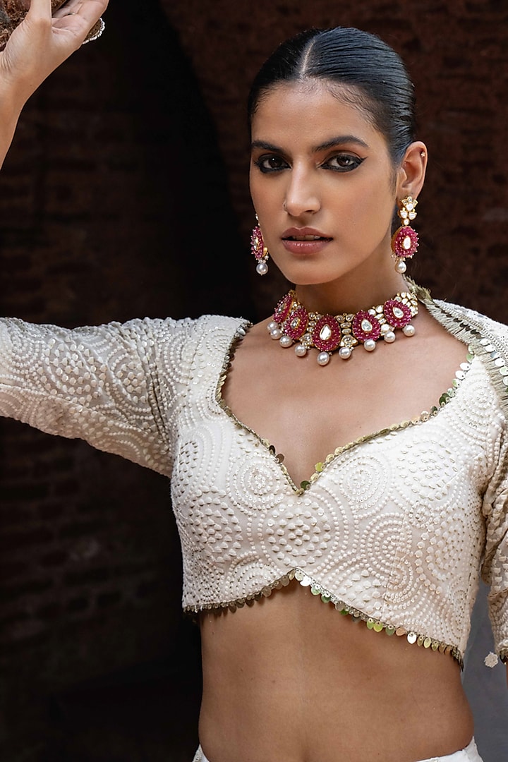 Off-White Chanderi Silk Embroidered Wedding Lehenga Set by PREEVIN at Pernia's Pop Up Shop