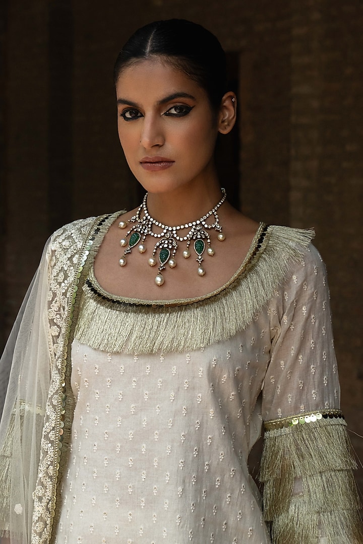 Off-White Cotton Sheer Mulmul Embroidered Kurta Set by PREEVIN at Pernia's Pop Up Shop