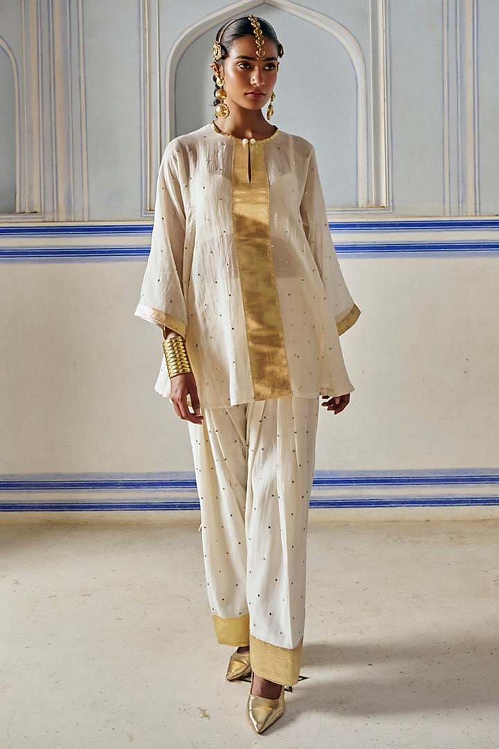 Ivory Chanderi Silk Mukaish Handwork A-Line Kurta Set by PREEVIN at Pernia's Pop Up Shop