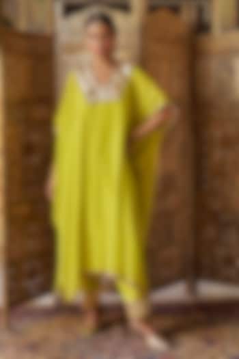 Citron green Chanderi Silk Mukaish Handwork Kaftan Set by PREEVIN at Pernia's Pop Up Shop