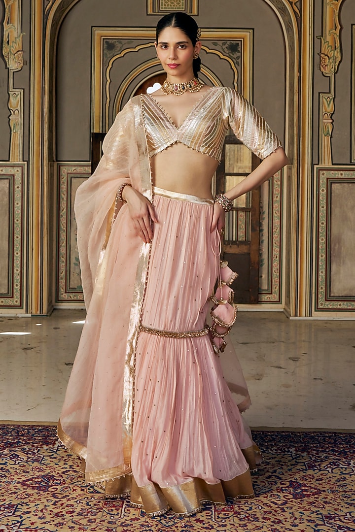Vintage Blush Chanderi Silk Mukaish Handwork Fish-Cut Wedding Lehenga Set by PREEVIN at Pernia's Pop Up Shop