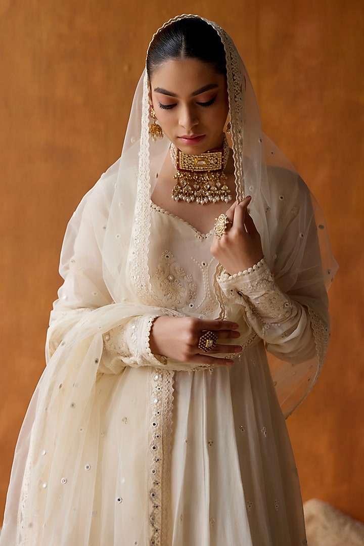 Off-White Cotton Mulmul Thread & Mirror Work Party Wear Anarkali Set by PREEVIN at Pernia's Pop Up Shop