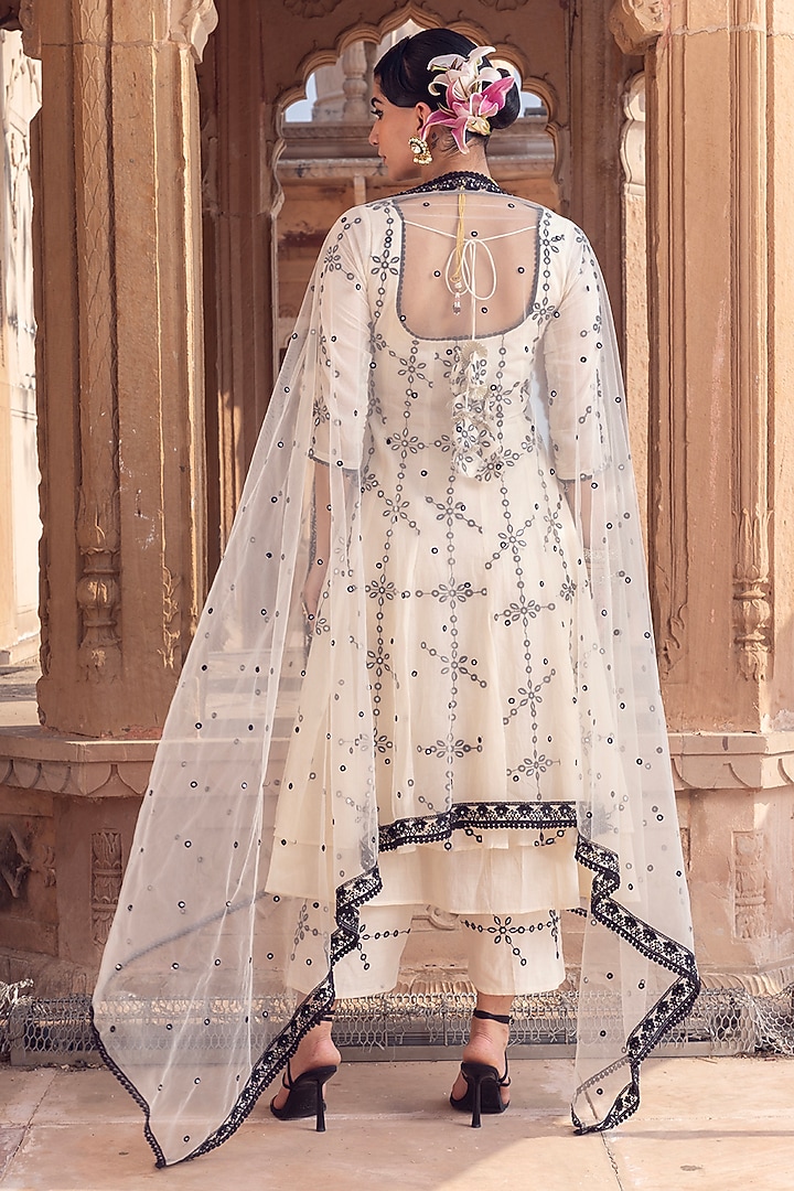 Black & White Mulmul Thread & Mirror Embroidered Party Wear Anarkali Set by PREEVIN at Pernia's Pop Up Shop