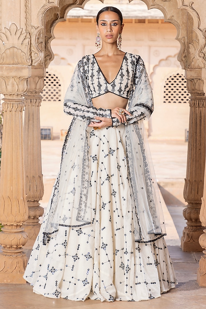 Black & White Cotton Mulmul Mirror & Thread Embroidered Lehenga Set by PREEVIN at Pernia's Pop Up Shop