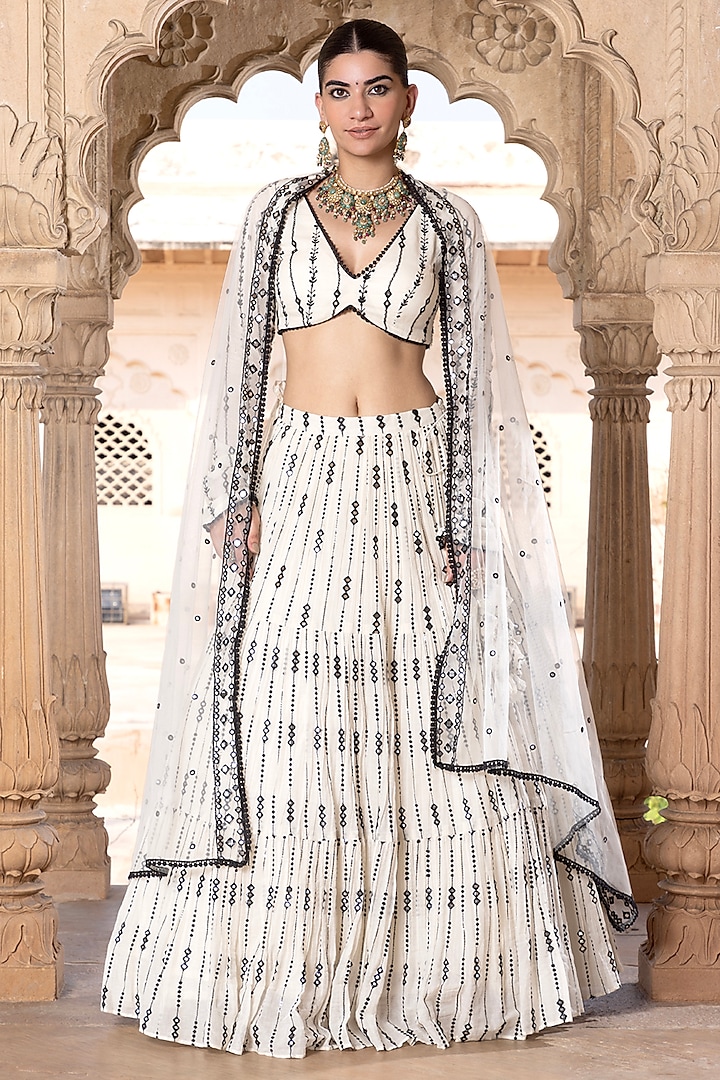 Black & White Cotton Mulmul Mirror & Thread Embroidered Lehenga Set by PREEVIN at Pernia's Pop Up Shop