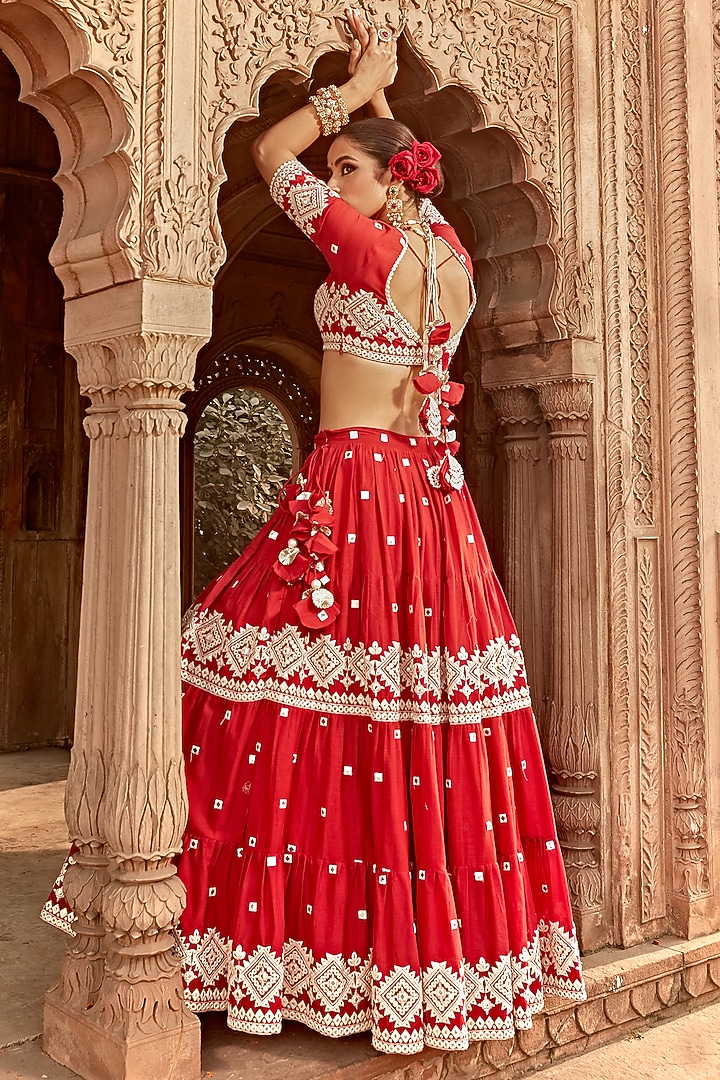 Red Cotton Mulmul Thread Embroidered Lehenga Set by PREEVIN at Pernia's Pop Up Shop