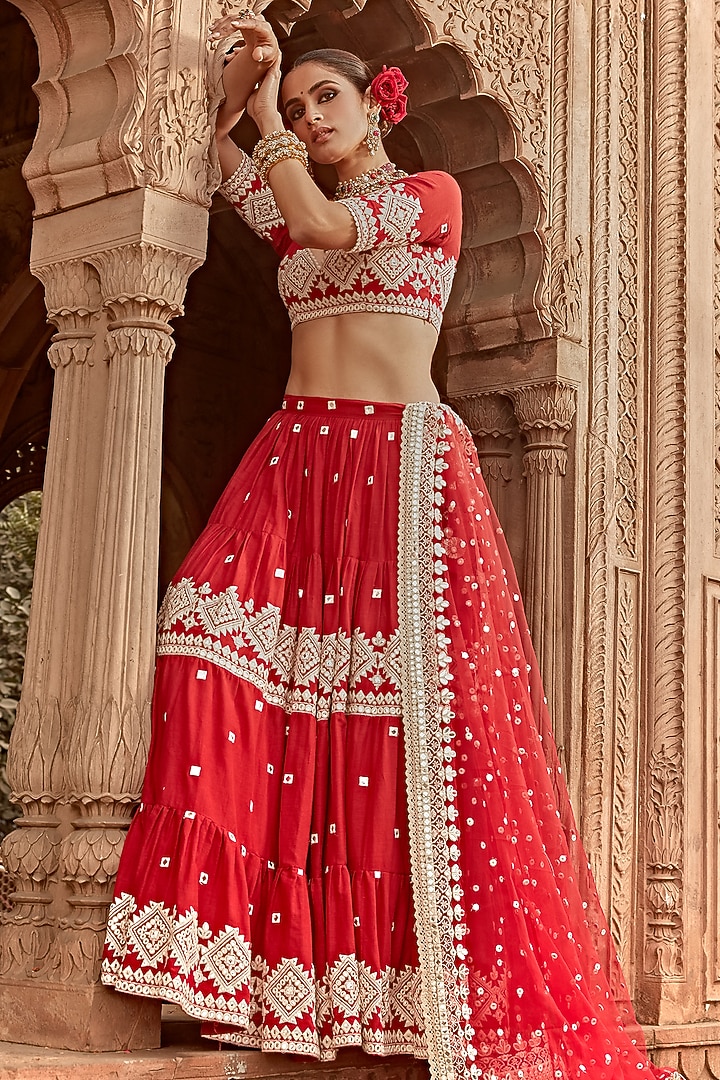 Red Cotton Mulmul Thread Embroidered Lehenga Set by PREEVIN at Pernia's Pop Up Shop