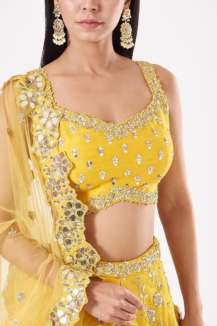 Dandelion Yellow Embroidered Bridal Lehenga Set by Prevasu at Pernia's Pop Up Shop