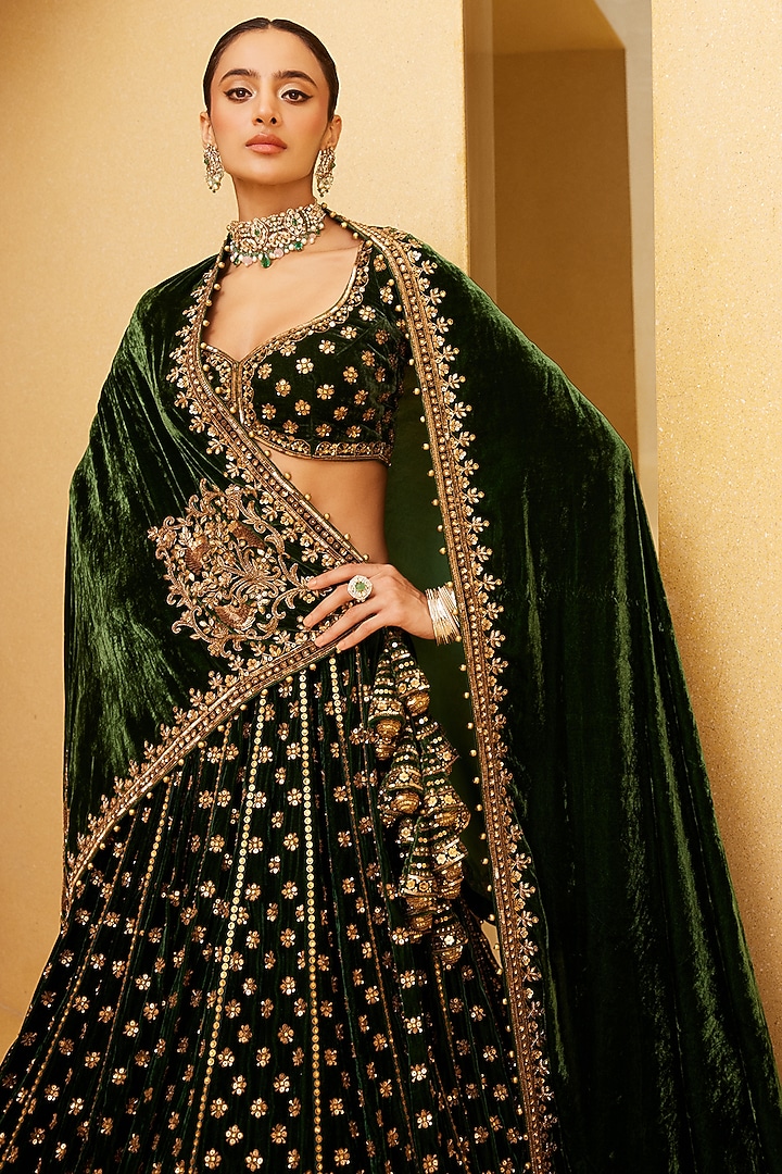 Emerald Green Velvet Zardosi Embroidered Bridal Lehenga Set by Prevasu at Pernia's Pop Up Shop