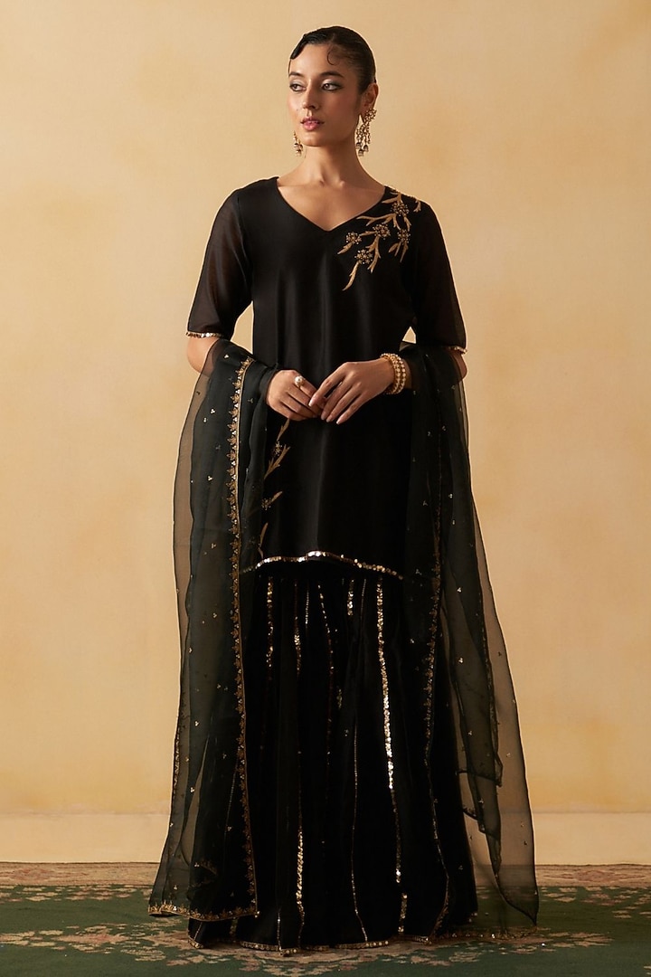 Black Chanderi Gharara Set by Prevasu at Pernia's Pop Up Shop