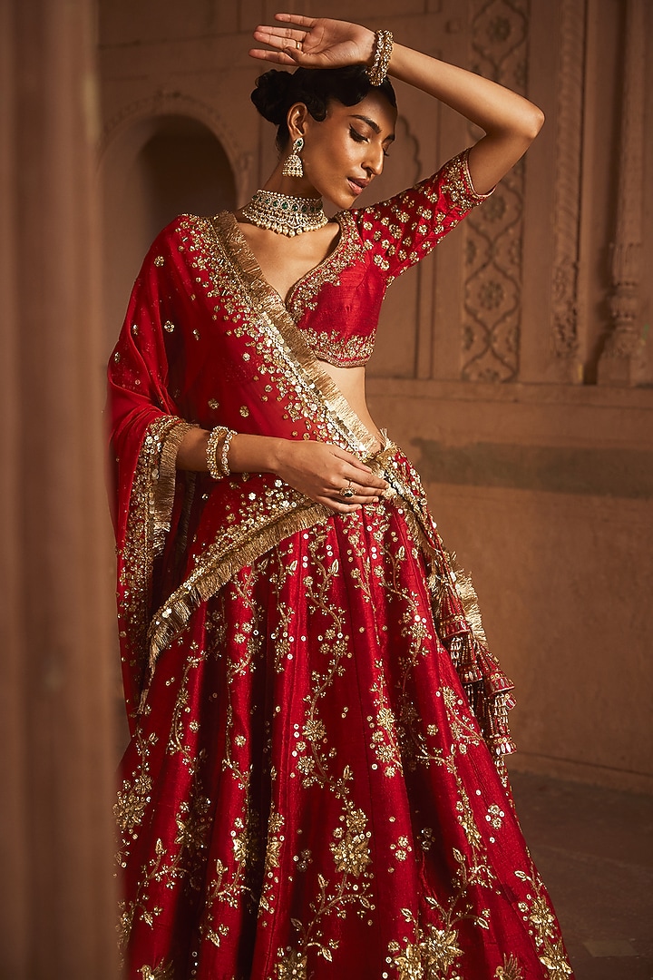 Red Bridal Latest Jewellery For Lehenga Bridal Lehenga Red Bridal