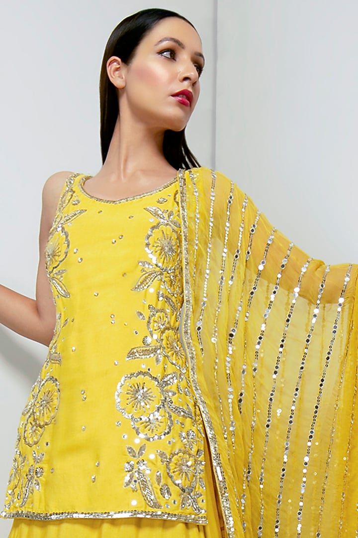 Yellow Embroidered Wedding Lehenga Set by Prevasu at Pernia's Pop Up Shop