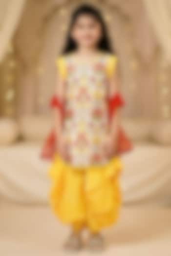 Off-White Chiffon Georgette Embroidered Kurta Set For Girls by Pragya exclusive at Pernia's Pop Up Shop