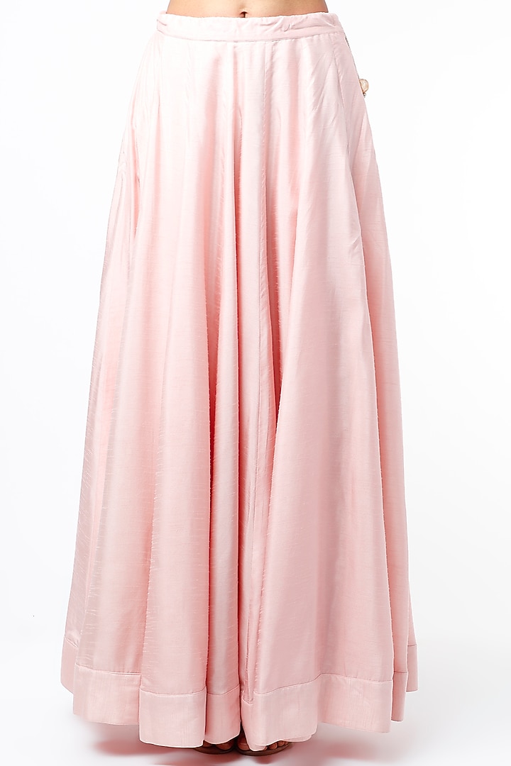 Salmon Pink Raw Silk Skirt Set by Prathyusha Garimella at Pernia's Pop Up Shop