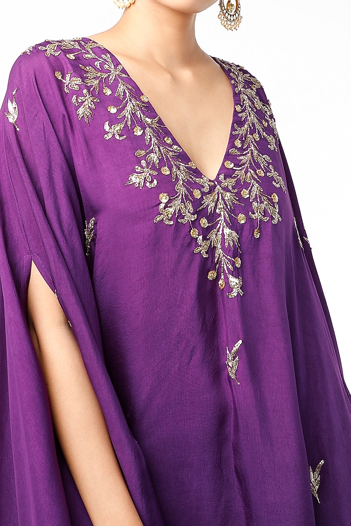 Purple Embroidered Kaftan Set by Prathyusha Garimella at Pernia's Pop Up Shop