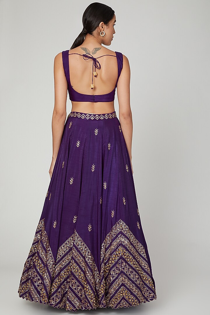 Purple Embroidered Wedding Lehenga Set by Prathyusha Garimella at Pernia's Pop Up Shop