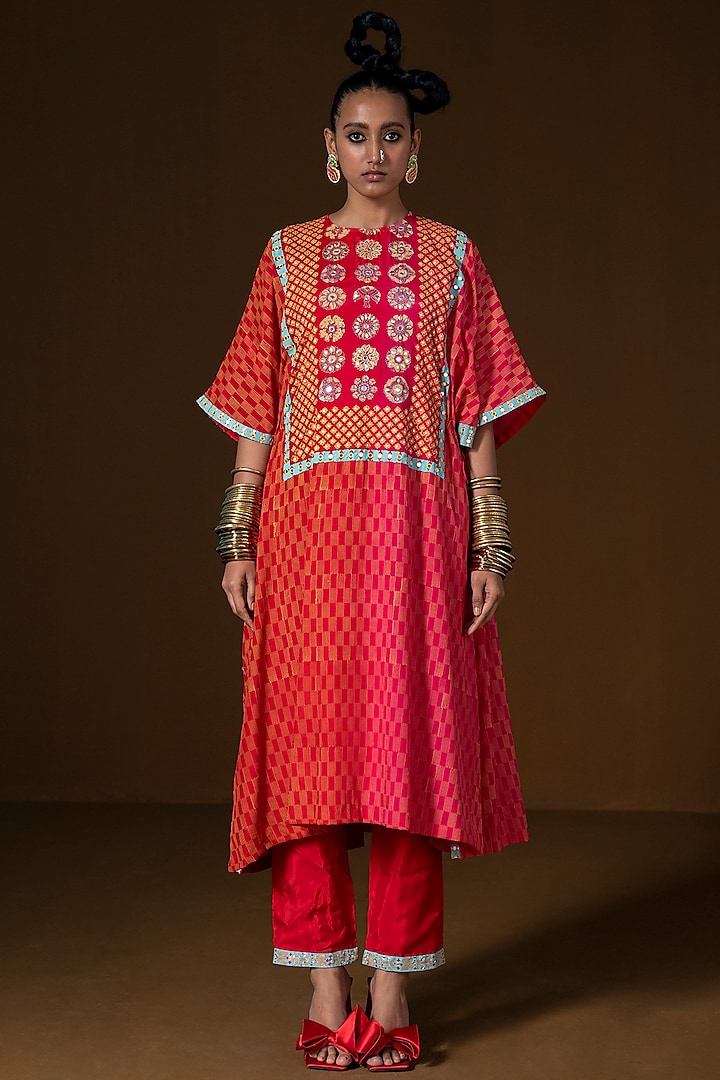 Fuchsia & Red Summer Silk Printed & Embroidered Kaftan Set by POOJA RAJGARHIA GUPTA