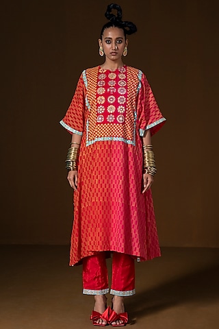 Fuchsia & Red Summer Silk Printed & Embroidered Kaftan Set by POOJA RAJGARHIA GUPTA