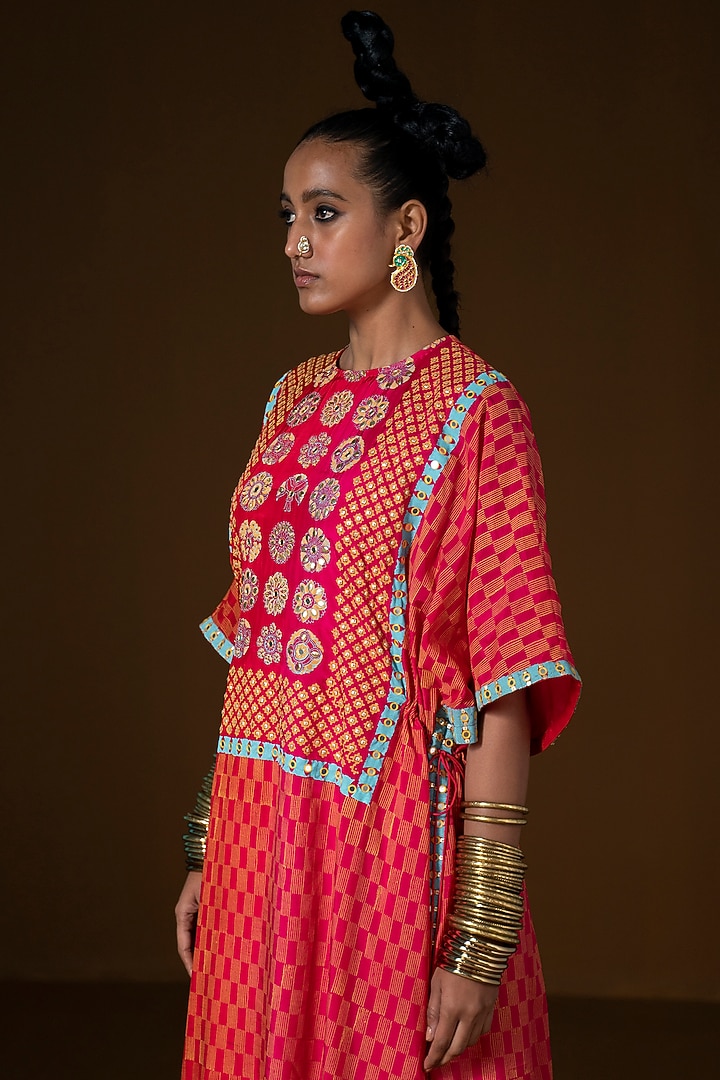 Fuchsia & Red Summer Silk Printed & Embroidered Kaftan Set by POOJA RAJGARHIA GUPTA at Pernia's Pop Up Shop