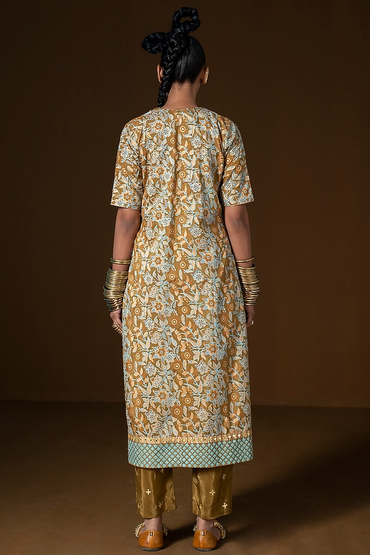 Olive Summer Silk Embroidered Jacket Set by POOJA RAJGARHIA GUPTA at Pernia's Pop Up Shop
