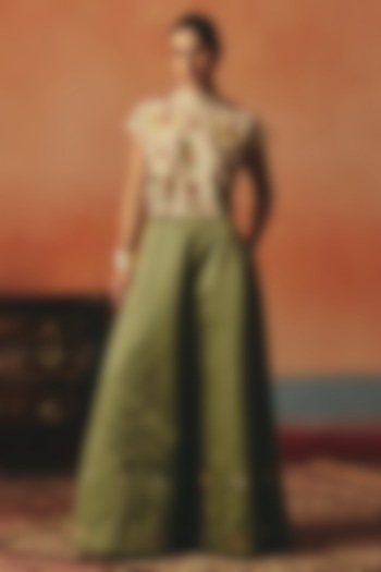 Beige Pure Crepe Embroidered Crop Top by POOJA RAJGARHIA GUPTA at Pernia's Pop Up Shop