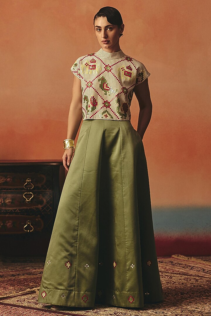 Beige Pure Crepe Embroidered Crop Top by POOJA RAJGARHIA GUPTA at Pernia's Pop Up Shop